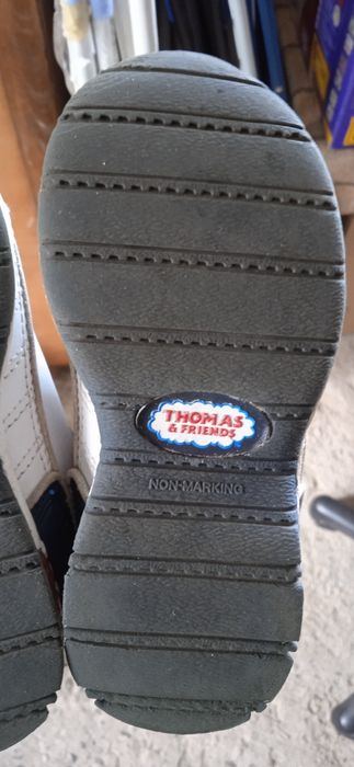 Зимни маратонки за момче 25 номер