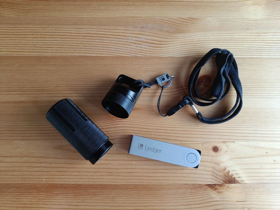 Husa protecție portofel electronic Ledger Nano S Plus/ Nano X Aluminiu