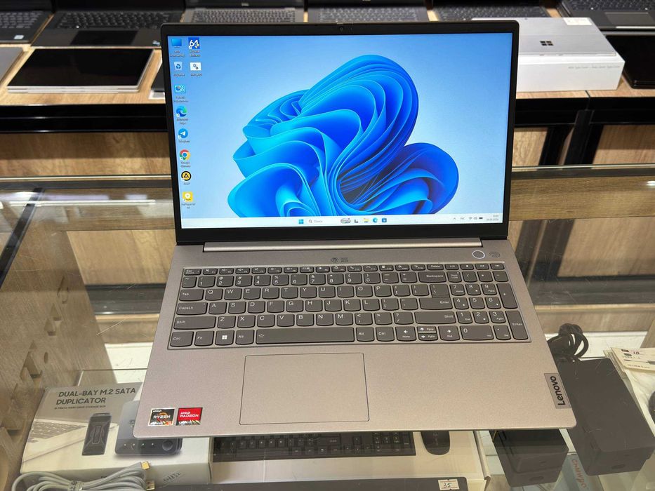Lenovo Thinkbook 15 G3 Ryzen 5 5500U ram 8 ssd 256