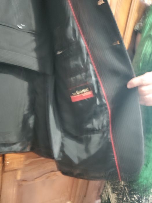 Costume de barbati  doua