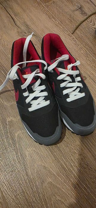 Nike Оригинални маратонки 37.5 номер