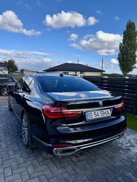 BMW 740d xDrive 320 CP TVA deductibil SCHIMB cu teren in zona Iașului!