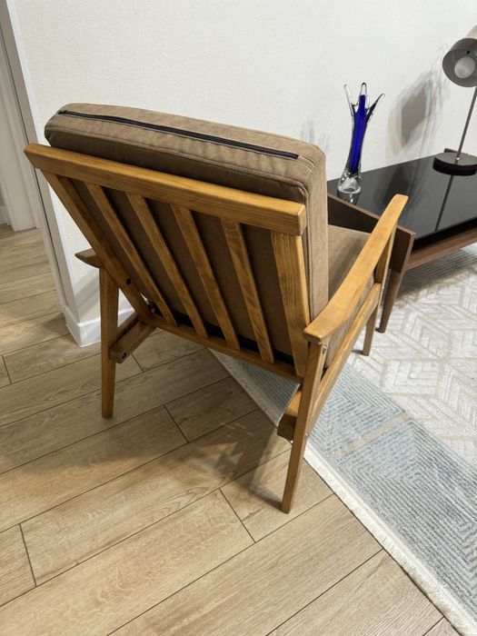 Кресло шезлонг после реставрации, Румыния