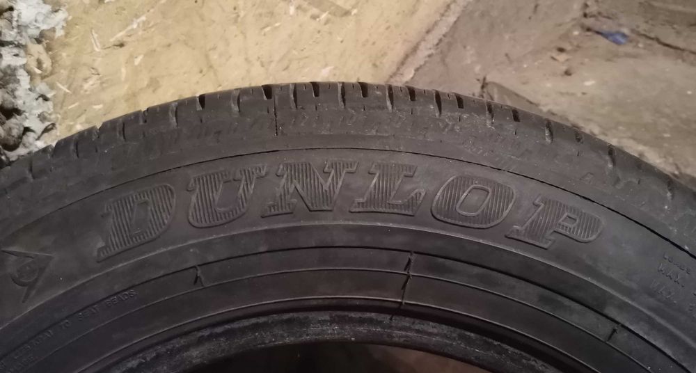 Продавам 2 броя летни гуми 195.65.15 на 1 сезон дот 2021 Dunlop