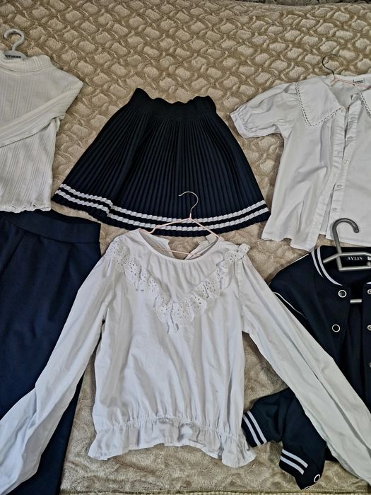 Продам школьные вещи