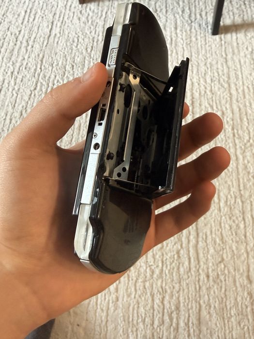Продам psp 2000