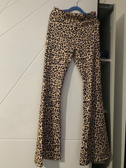 Pantaloni imprimeu leopard