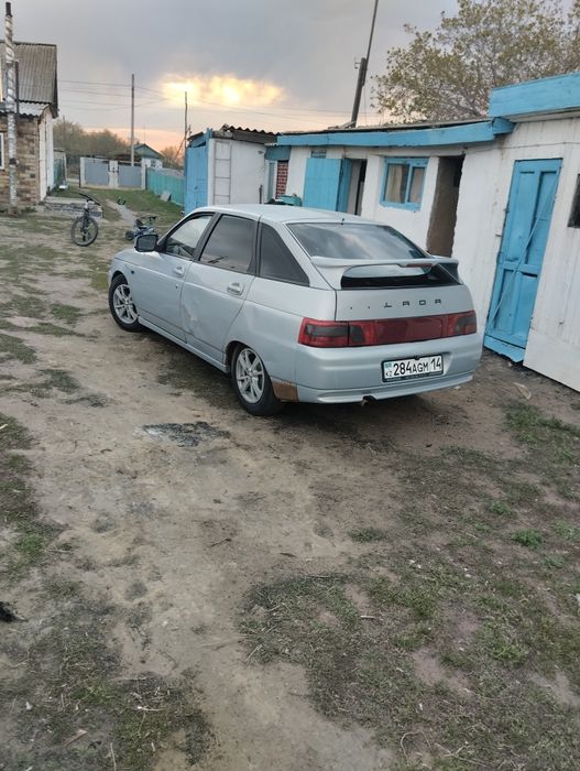 Продам ваз 2112,