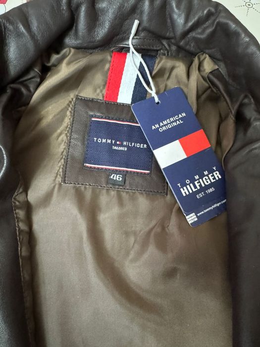 Продам кожаную куртку Tommy Hilfiger