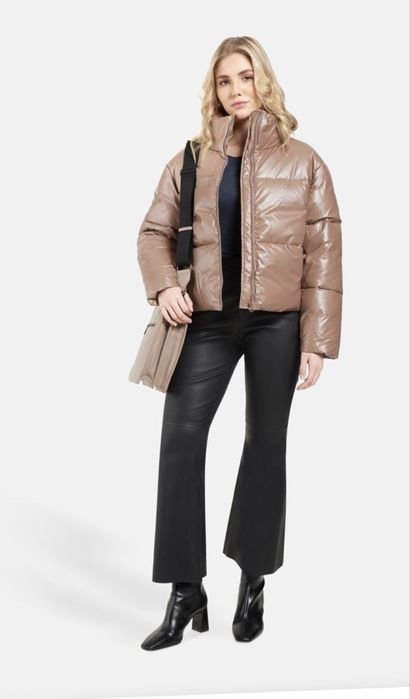 Зимно яке Benetton, S размер, ново с етикет