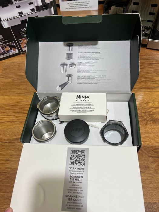 Кафемашина Ninja Luxe Café Essential ES501EU ЧИСТО НОВА