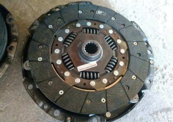 Placa disc ambreiaj NOI rover 75 MG ZT 2.0 2.5 v6 benzina originale