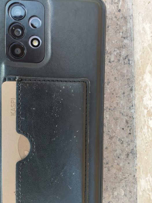 Samsung   А32 хорошо телефон