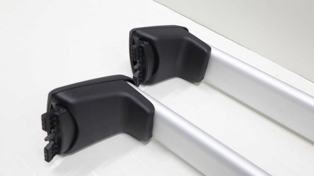 Напречни греди / релси за таван багажник БМВ Ф44 BMW F44