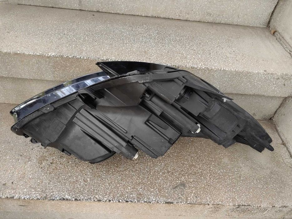 Фар Opel Corsa E LED DRL ляв / Фар Опел Корса Е Оригинален