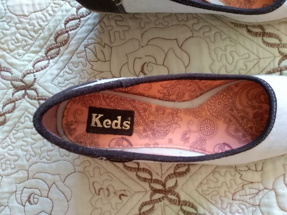 Продам летние туфли