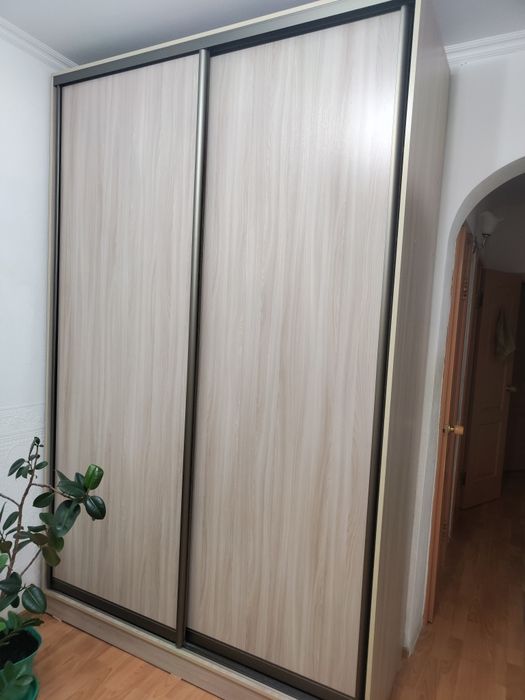 Продам Шкаф,очень дешево