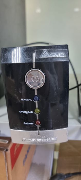 Продам ИБП SVC V-650F.
