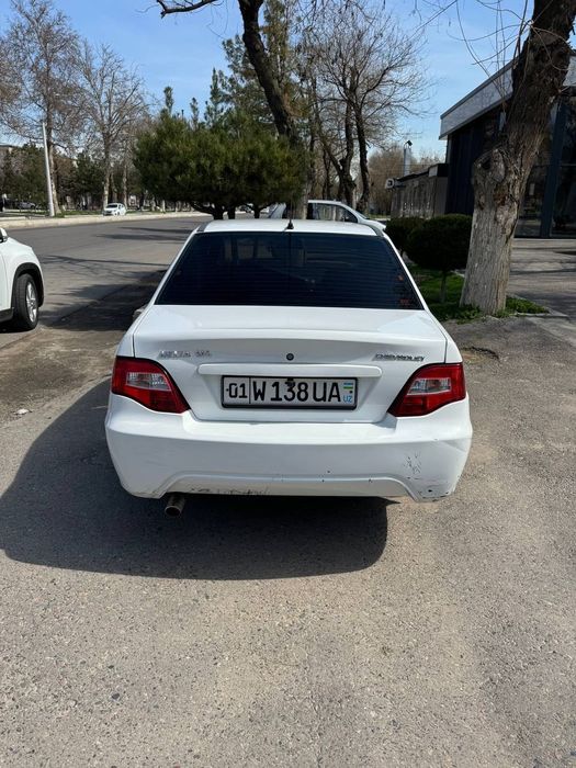 Nexia 1.6 2015yil 163000 yurgan bir qol haydalgan