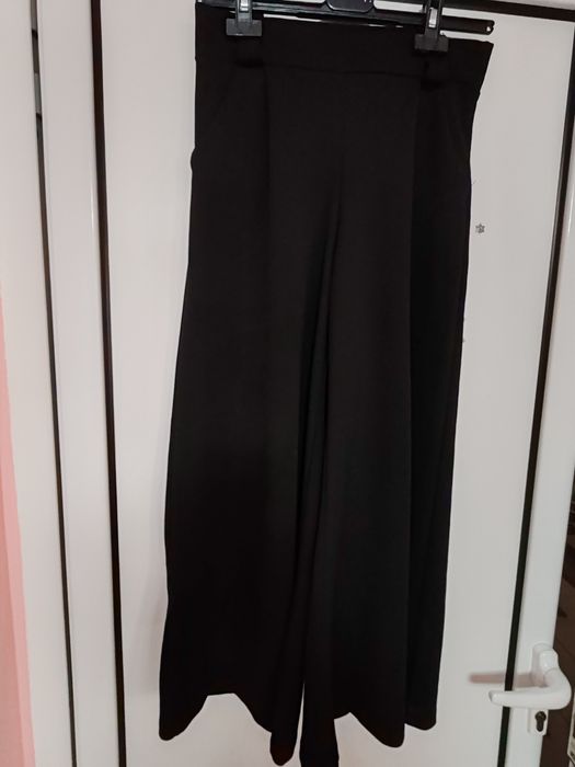 Fusta tip pantalon damă