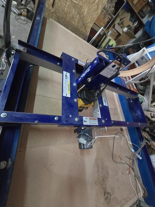 CNC ROUTER de vanzare