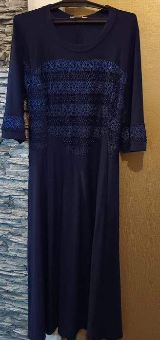 Продам женское платье