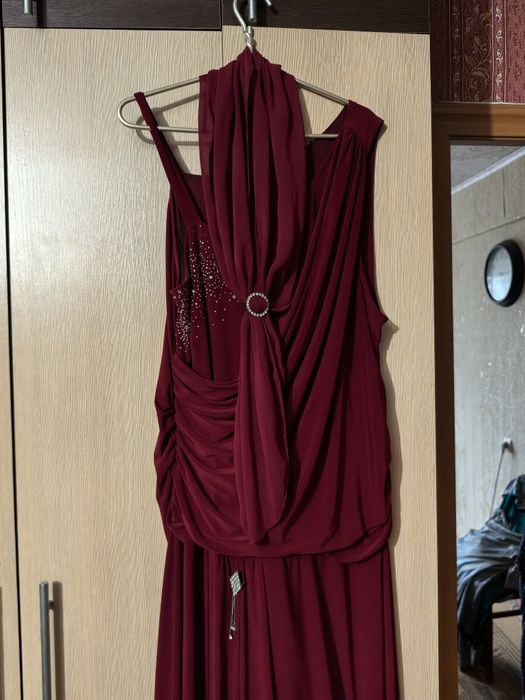 Продам платье вечернее