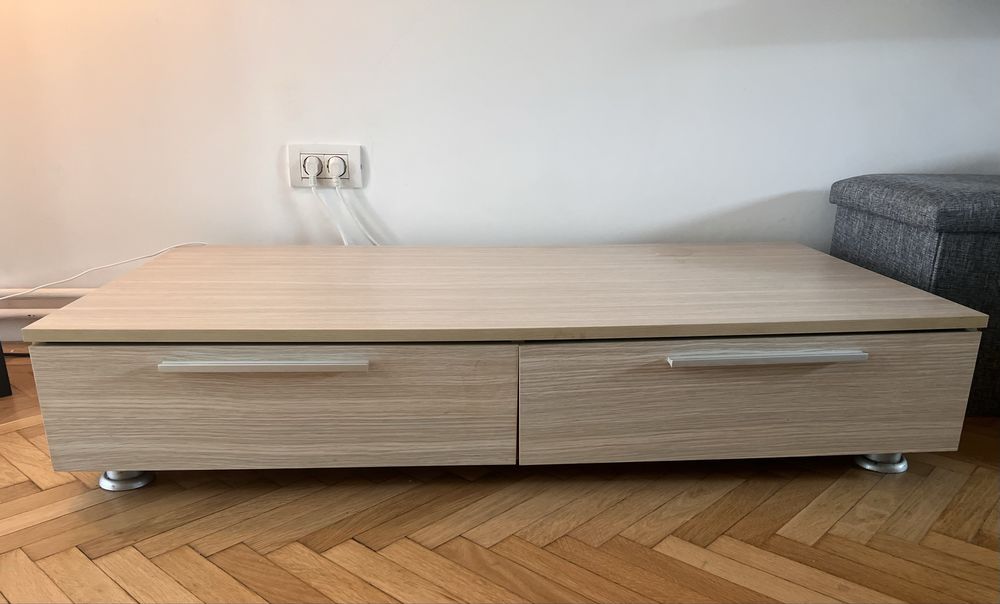 Mobilă living completă – modernă, stare foarte bună