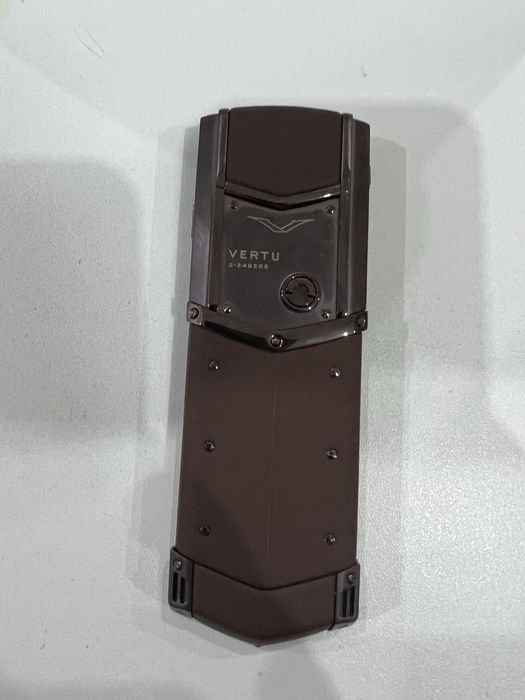 Vertu оригинал Сингапур