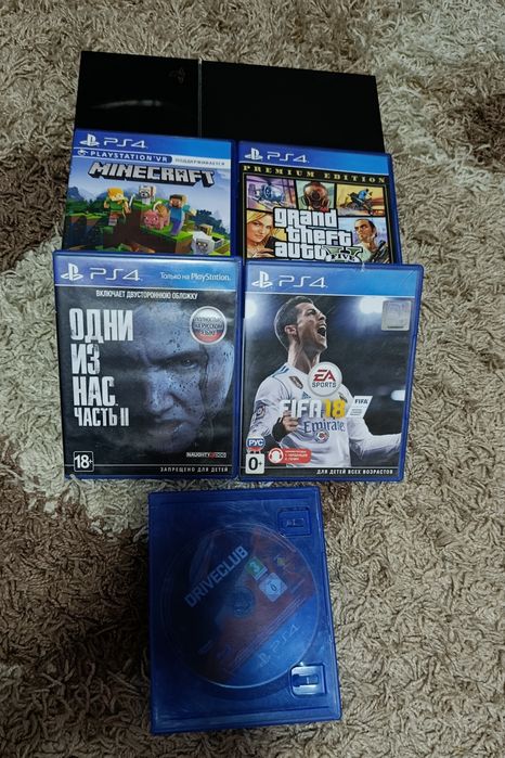 Продам пс4 Sony PlayStation 4 плейстейшен