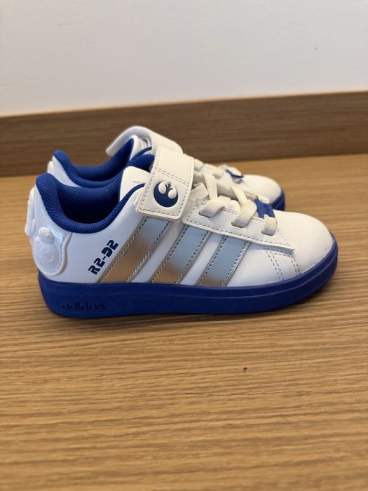 Adidas детская обувь