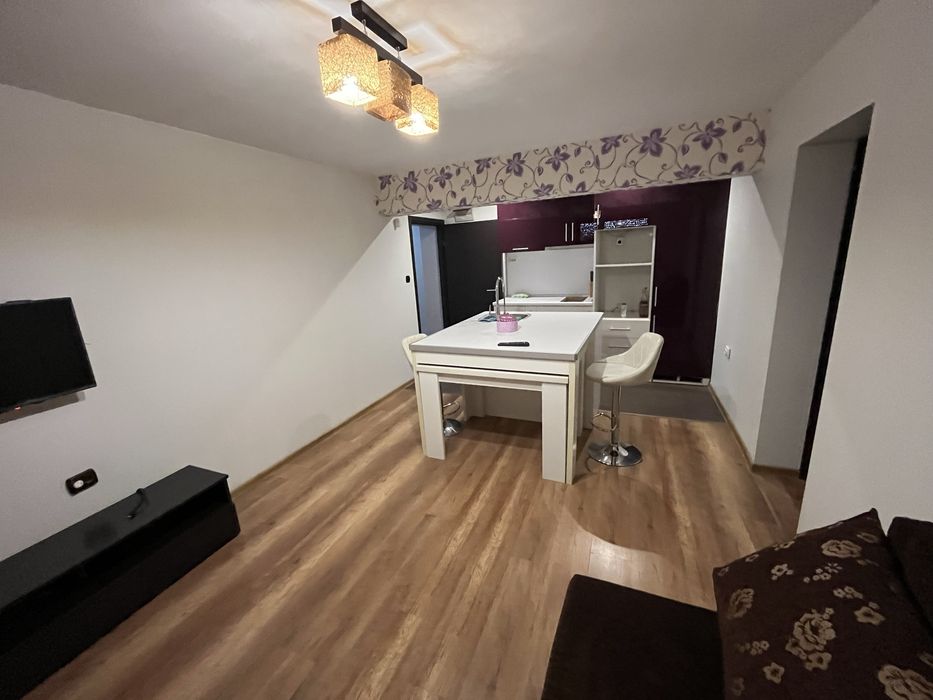 Имот - Вила в гр. Харманли