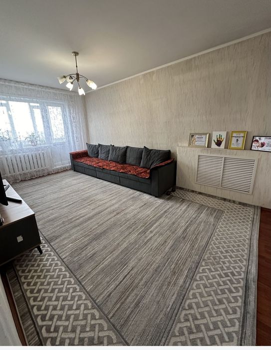 Продается 3-комн (6-33, 5 эт)