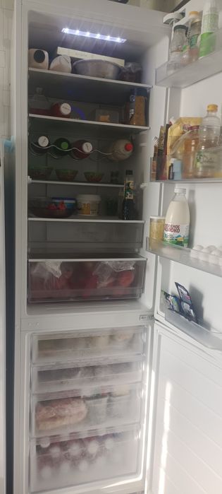 Продам холодильник Haier