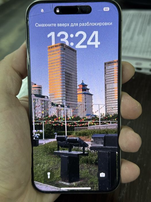 Iphone 15 pro 256г