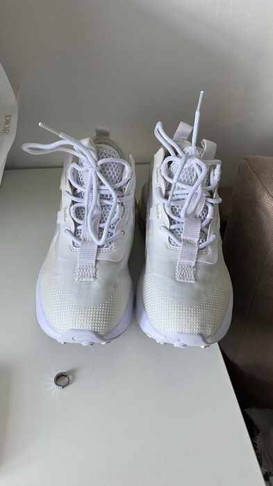 Nike кроссовки 36 размер белые