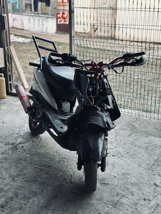 Мопед М8 лия белый