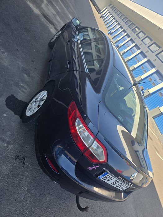 RENAULT FLUENCE 1.5 dCi 110 CP | 3.300 € | Consum urban 5,6 L/100 km
