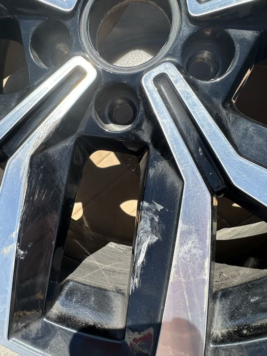 VW Passat B8 “16  1 БРОЙ ДЖАНТА със забележки