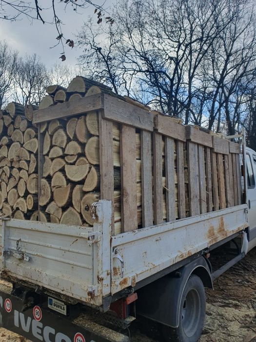Lemne de foc la paletii