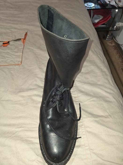 Bocanci de piele naturala