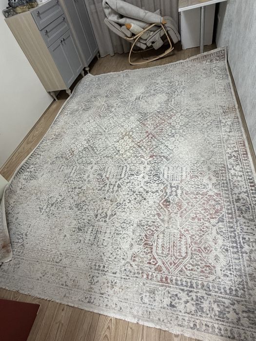 Ковры 350*250 и 300*200 читать описание