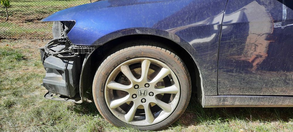 Хонда Акорд 2.4 бензин 2003 г.