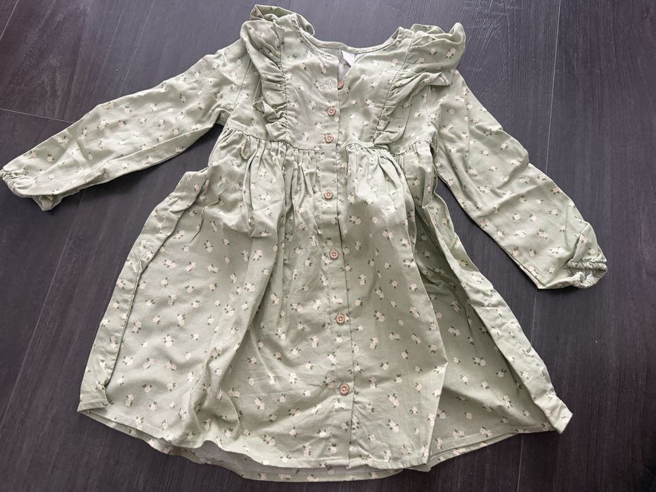 Rochui h&m marimea 116
