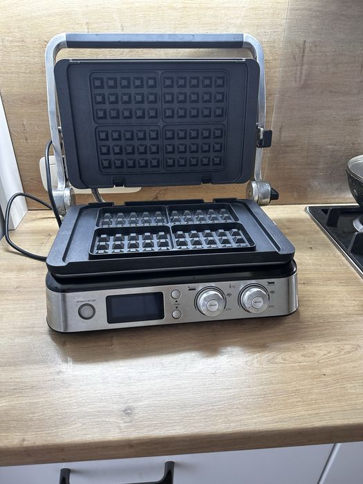 Электрогриль Delonghi MultiGrill CGH 1030D мультигриль