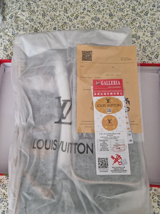 Geantă  firma[Louis Vuitton] model 2026