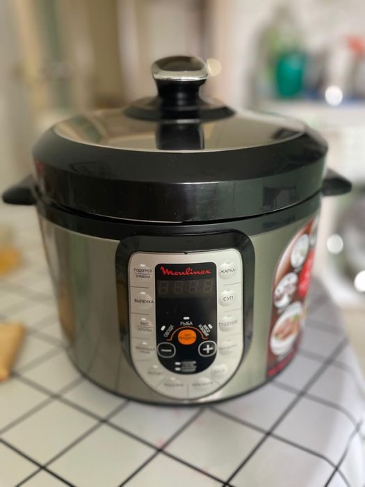 ПРОДАМ Moulinex мультиварка CE500E32