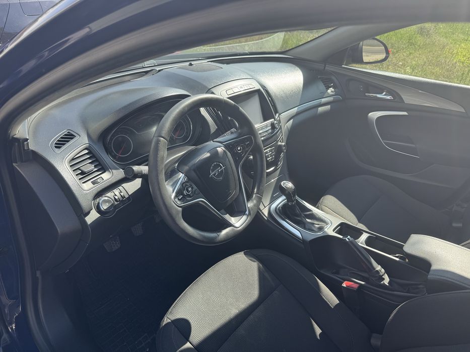Opel Insignia 1.4 turbo benzina + GPL