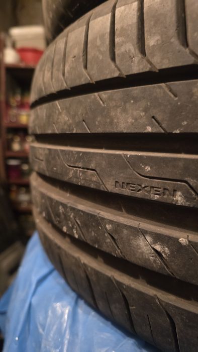 225/35/19 DOT 1323 2 Летни гуми Nexen