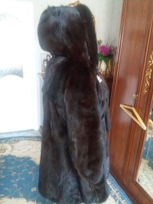 Продам шубы норковые